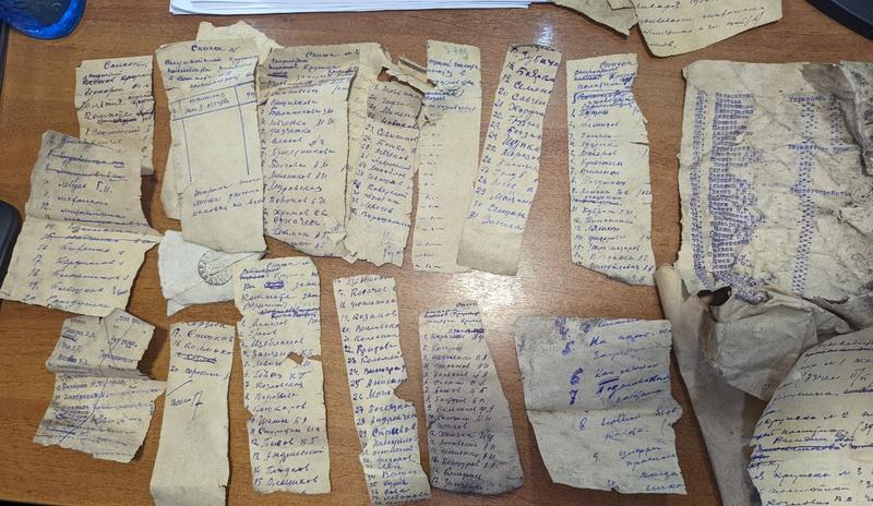 В краснодарском доме Акулова реставраторы обнаружили тайник с бумагами НКВД