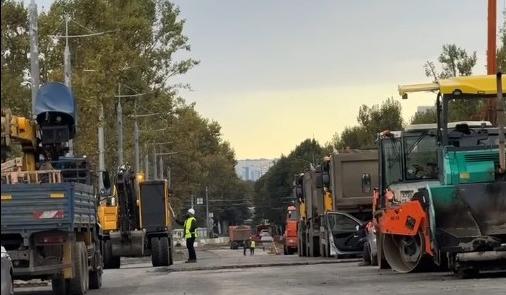 Движение по двум полосам Фадеевского путепровода в Краснодаре откроют в октябре