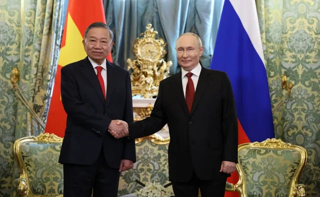 Путин объявил о планах ввести безвизовый режим для граждан Вьетнама
