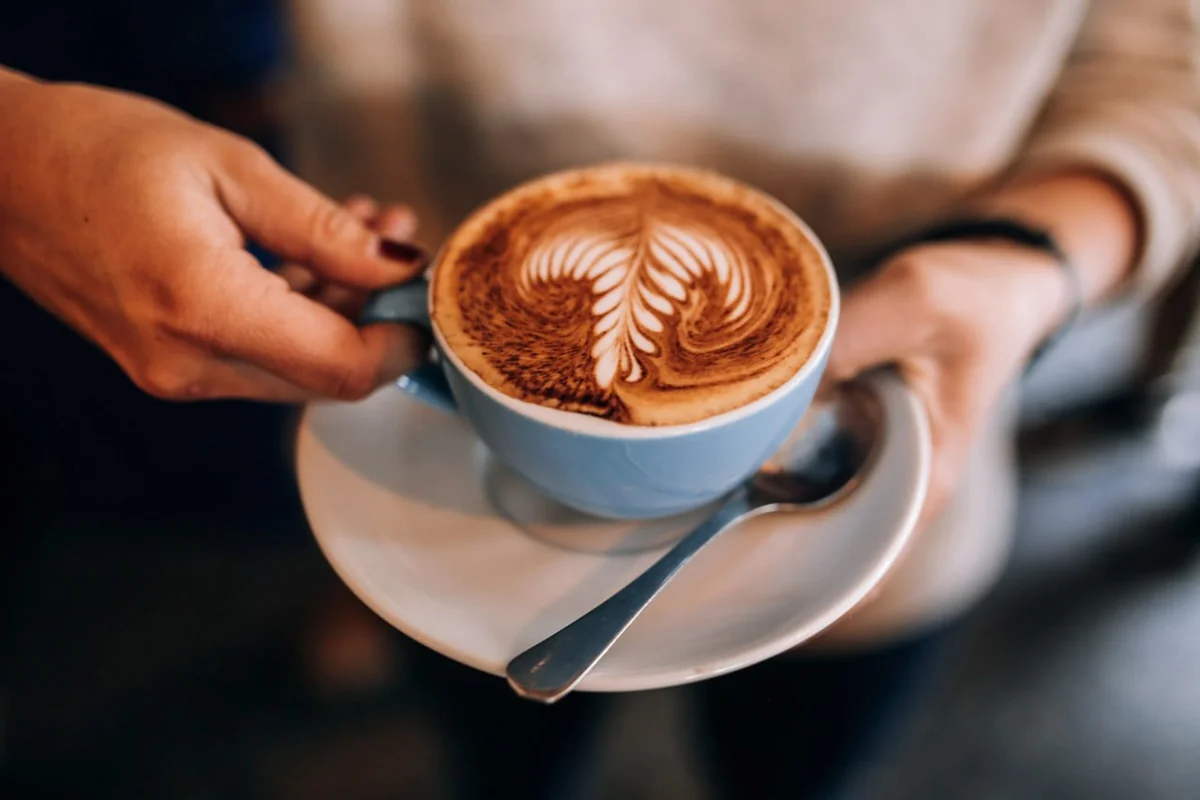 https://www.magnific.com/free-photo/woman-holds-cup-saucer-with-hot-latte-coffee_11277979.htm