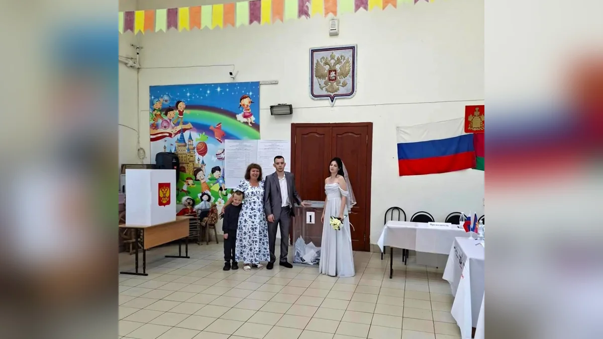 Из ЗАГСа в УИК: в Горячем Ключе супруги поехали голосовать после бракосочетания