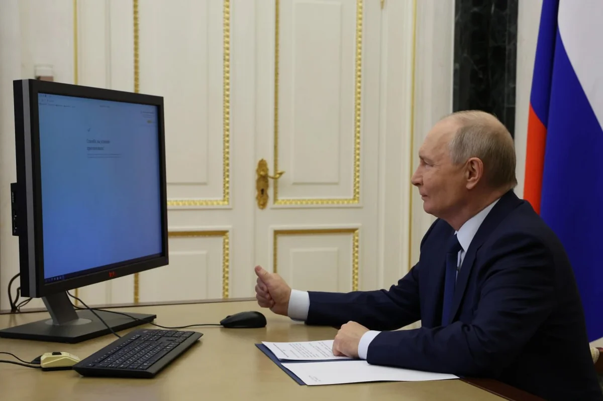 Владимир Путин проголосовал на выборах депутатов Госдумы девятого созыва
