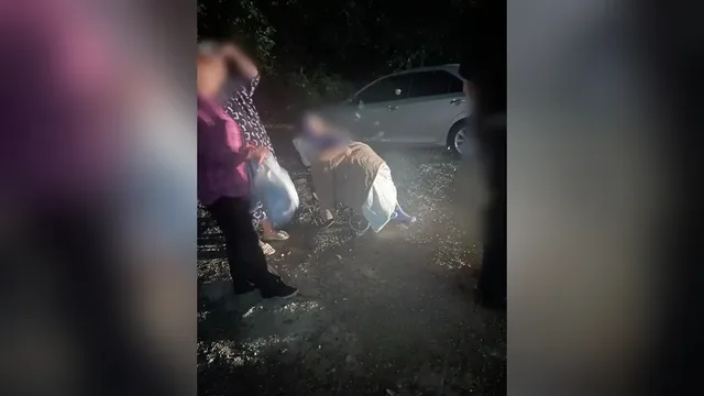 В Темрюкском районе полицейские вынесли из горящего дома 80-летнюю пенсионерку