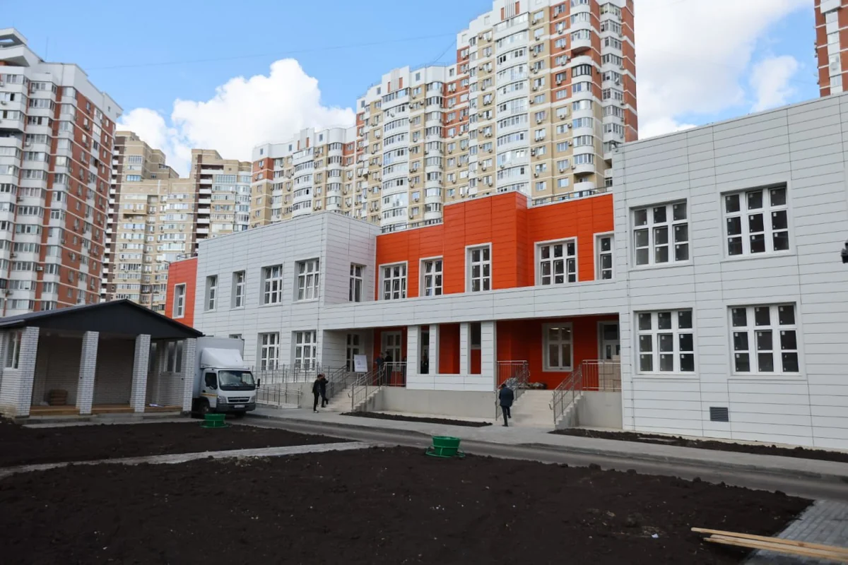 Новый детский сад в Юбилейном микрорайоне Краснодара достроят до конца года