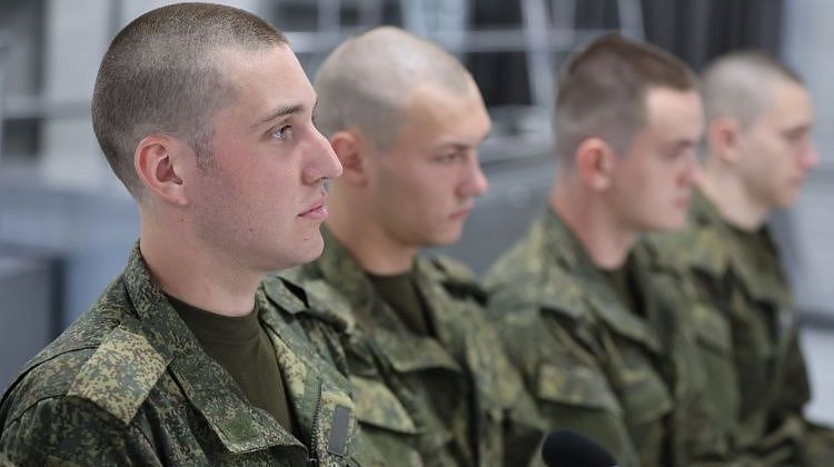 25 новобранцев весеннего призыва Кубани будут служить в элитном Президентском полку