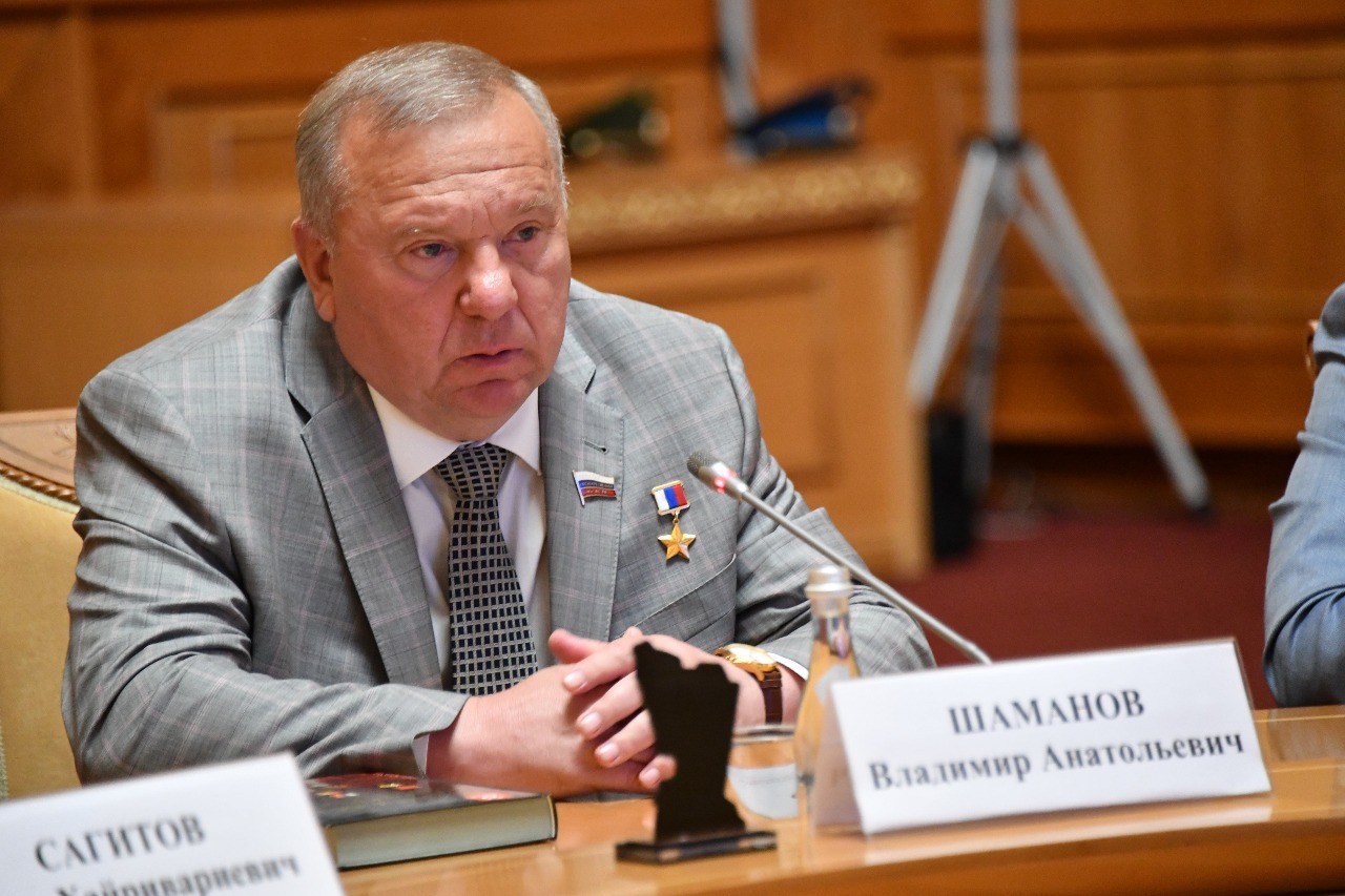 Апти Алаудинов жёстко ответил Шаманову: "Чечня не потерпит обвинений. Радуйся, что живым ушёл”