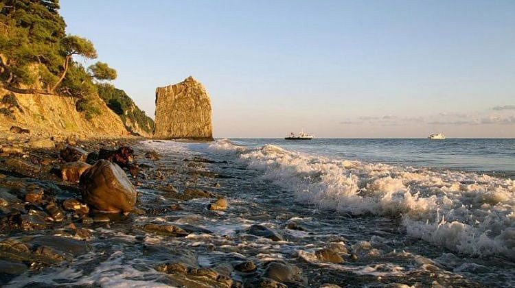 Аэропорт открылся — туристы хлынули: брони в Геленджике выросли на 30%