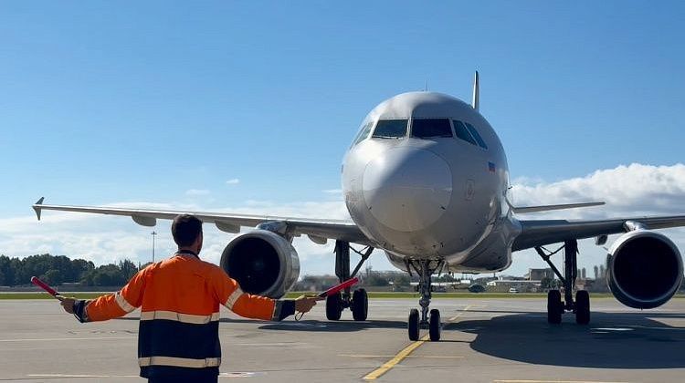 Аэропорт Сочи после ограничений: как уточнить задержку рейсов