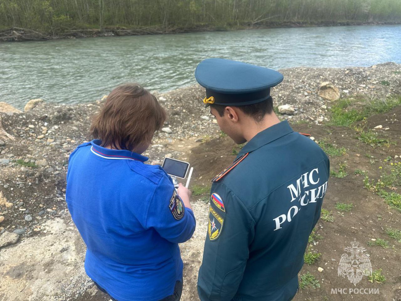 В Адыгее поиски упавшего в реку Белую мальчика приостановили до утра