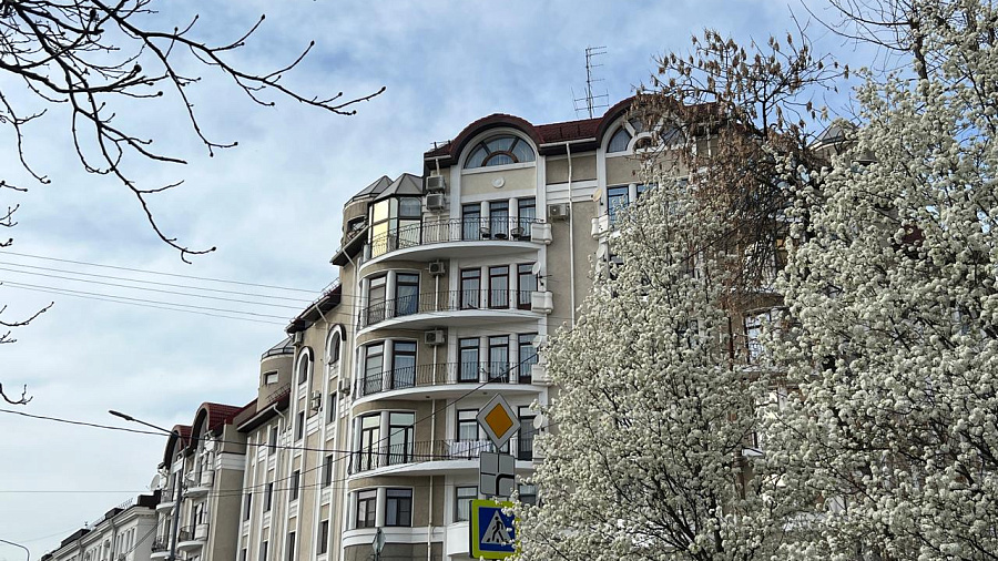 В Краснодаре и крае в 4 апреля сохранится неустойчивая, ветреная погода с дождями, ливнями и грозами