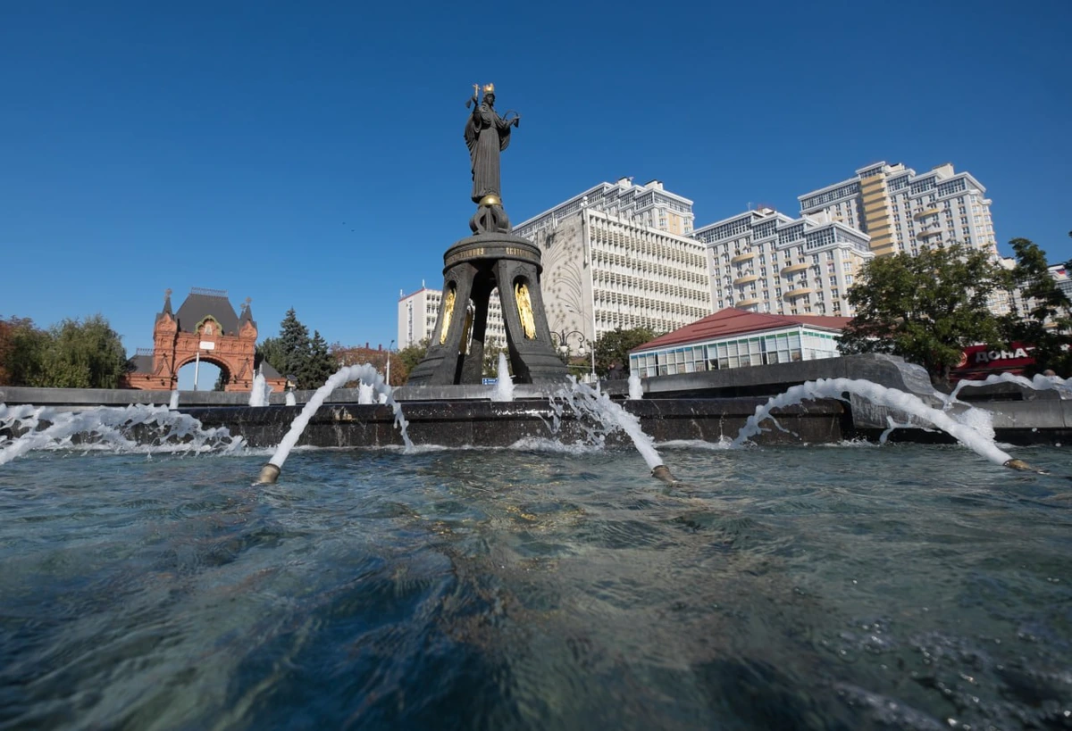 В Краснодаре из-за непогоды перенесли запуск фонтанов