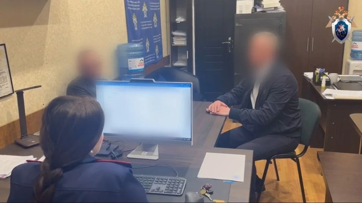 В Краснодаре мужчина ранил знакомого ножом, связал его и задушил