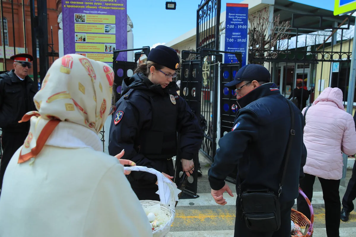 В Краснодаре обследовали храмы перед Пасхой