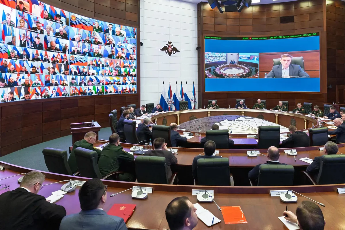 В РФ запустили горячую линию для случаев принуждения к подписанию контракта с МО
