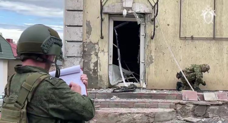 Взрыв в центре Луганска: погиб бывший мэр