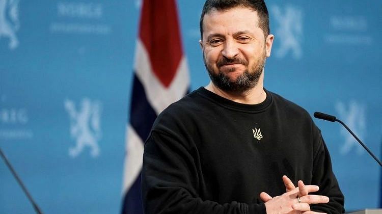 Вместо аудита амнистия! Зеленский ловко изменил план Трампа: гарантии безопасности для себя и близких людей