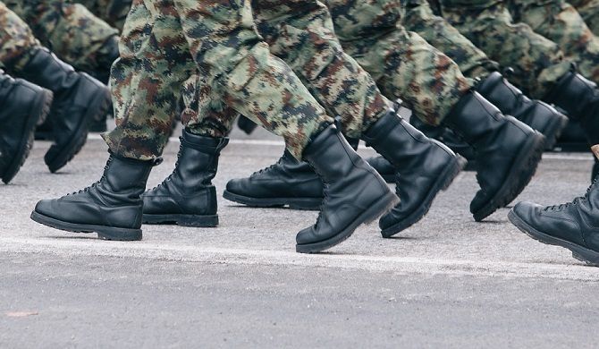 Враг в панике! Крупнейшая переброска за все время: что готовят российские войска под Сумами?