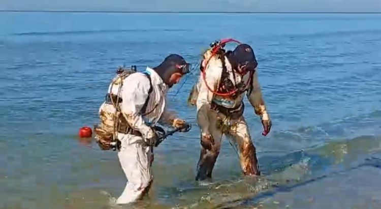 Все?!? Полностью очищено дно моря в Анапе: подняли больше двух тысяч тонн мазута и грунта