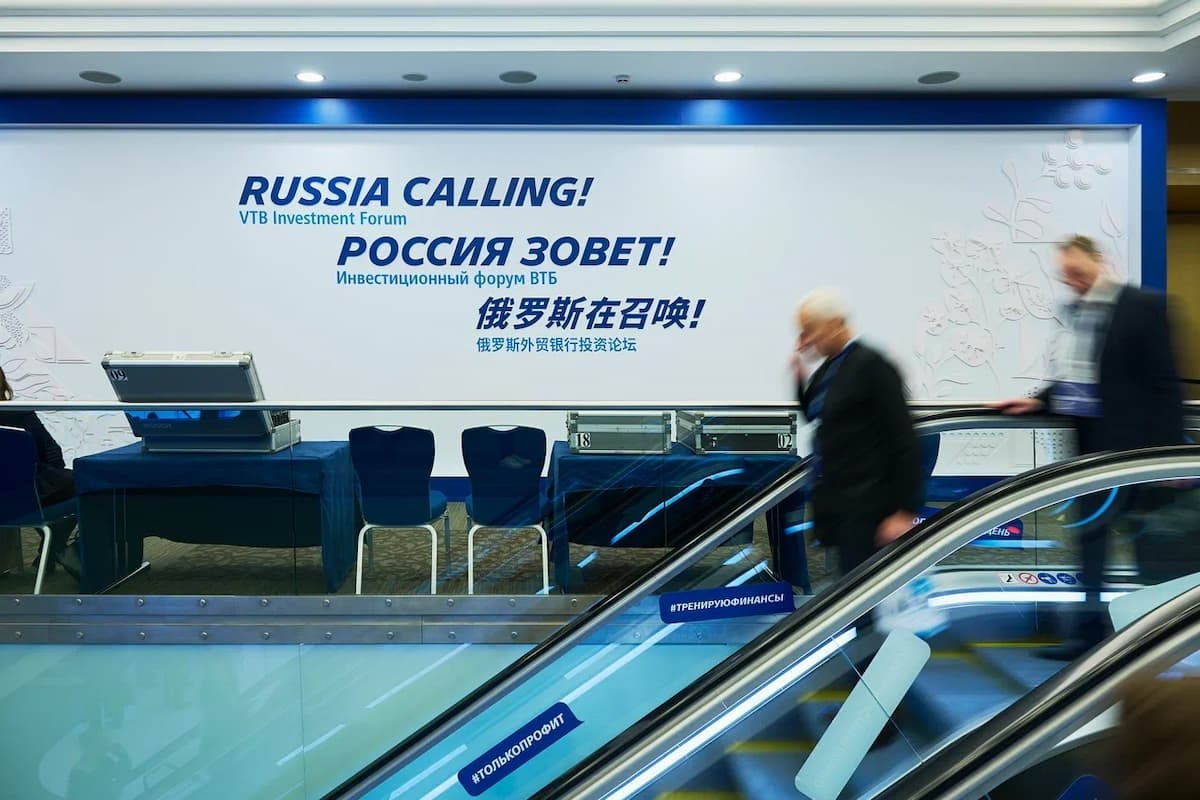 ВТБ прогнозирует рост добычи нефти и расширение экспорта газа в Азию