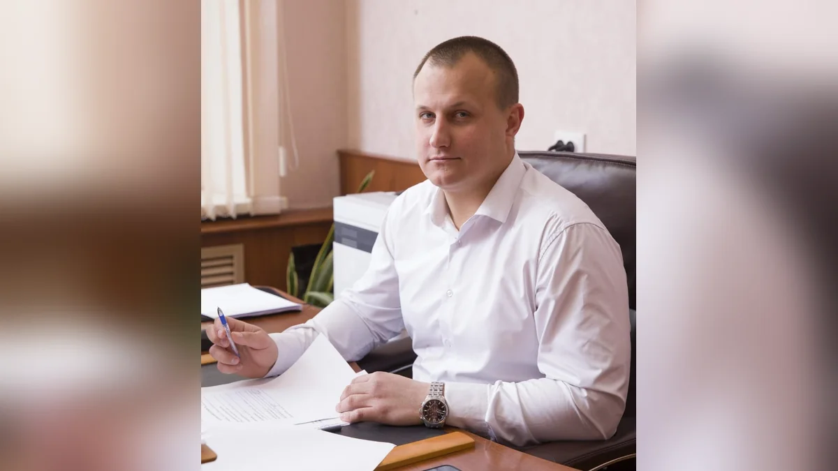 Главу Новотитаровского сельского поселения обвиняют в превышении полномочий
