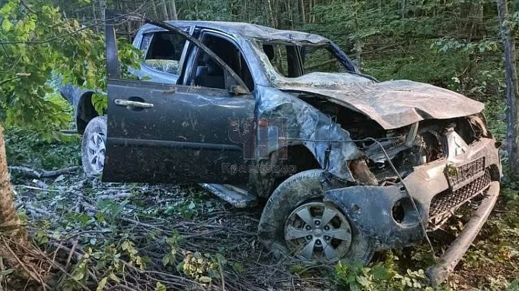 Жесткое ДТП в Адыгее: автомобиль перевернулся, есть погибший