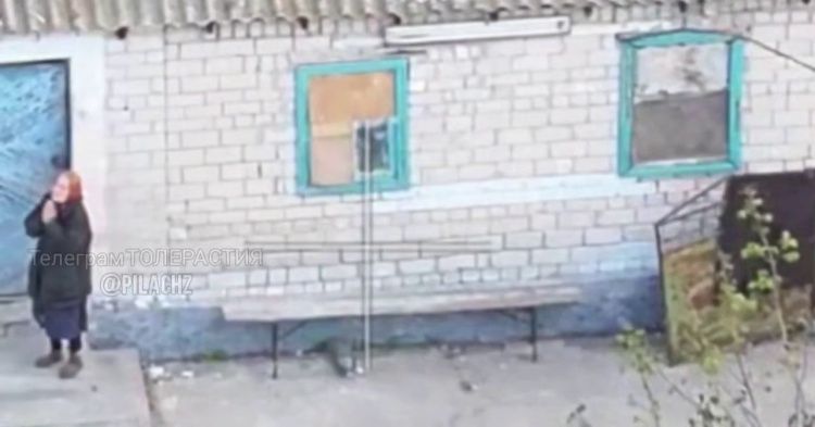 Жесть! Живой щит вместо чести: вся суть врага в одном видео