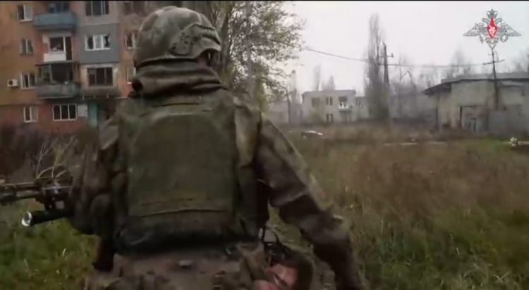 Жуть в Покровске: стихийные кладбища во дворах многоэтажек – о чем говорят жители