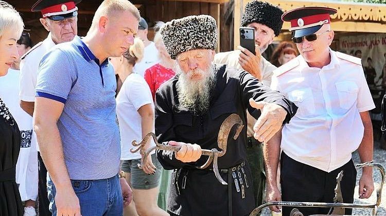 Искры творчества: «Кузнечное дело Кубани» зажгло Мезмай!