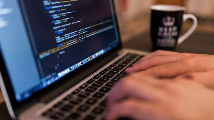 Как не испортить зрение, если весь день в телефоне и за компьютером: главные советы