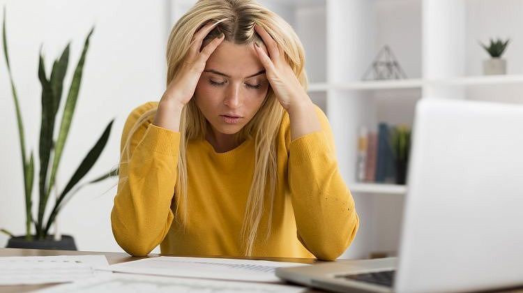 Как отличить обычную усталость от выгорания и анемии: главные советы