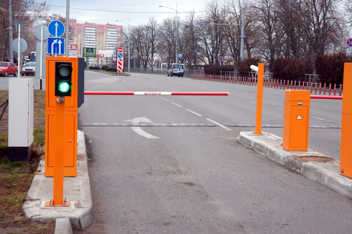 Камеры за 23,5 млн рублей установят в Краснодаре для борьбы с неоплатой парковок