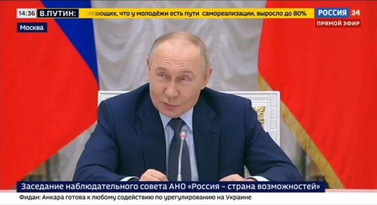 Киборг или романтик? Путин о любви, Госуслугах и личном общении