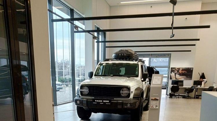 Китайский автопром нещадно «душит» наш «АвтоВАЗ»: из-за цен конкурировать становится сложнее
