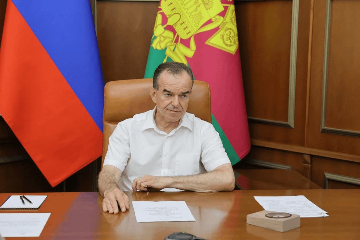 Кондратьев: возьмем в работу вопросы жителей Кубани с «Прямой линии» Путина