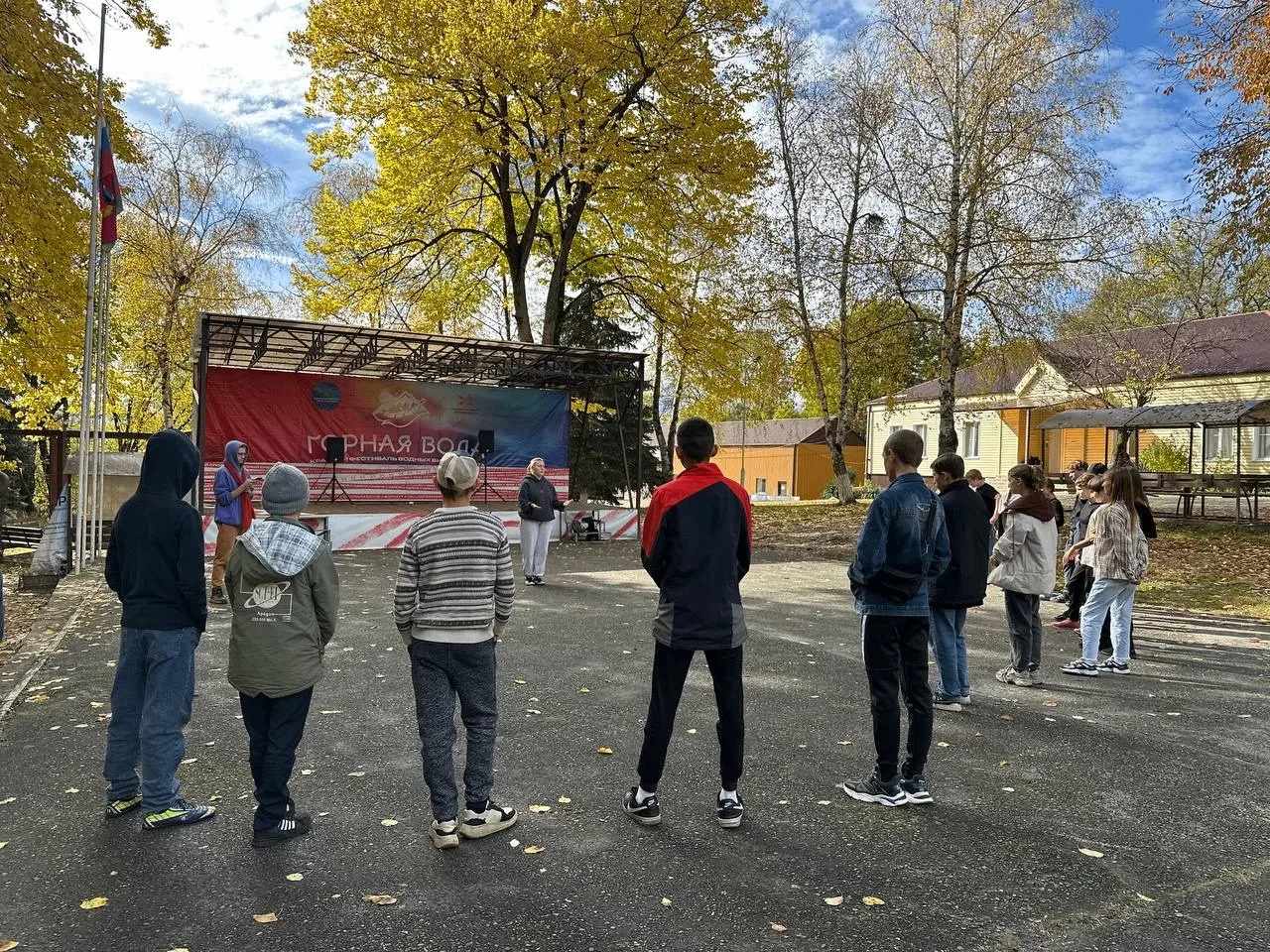 Краевую смену для детей с ОВЗ проводят в лагере в Лабинском районе