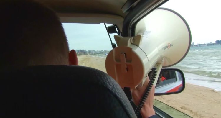 Купаться запрещено! В Анапе усилили меры безопасности на побережье