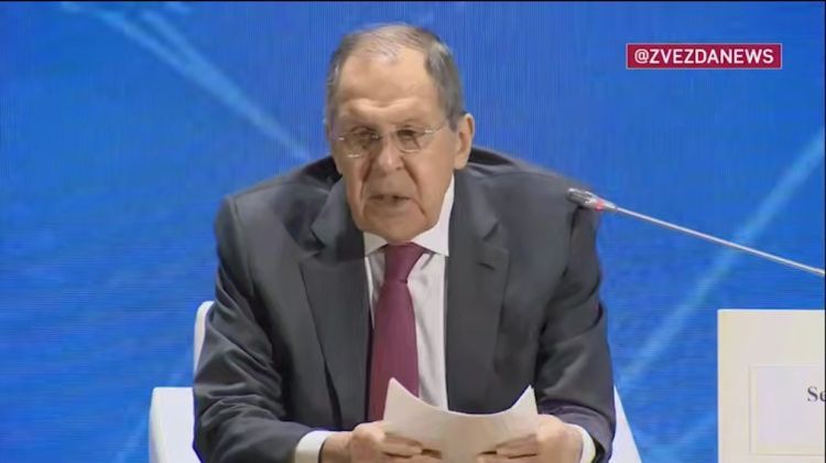 Лавров о будущем Украины: легитимность Зеленского — последний рубеж на пути к мирному соглашению