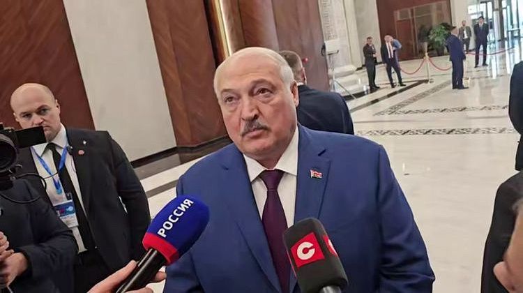 Лукашенко эмоционально предупредил Зеленского: о чем спросили его журналисты