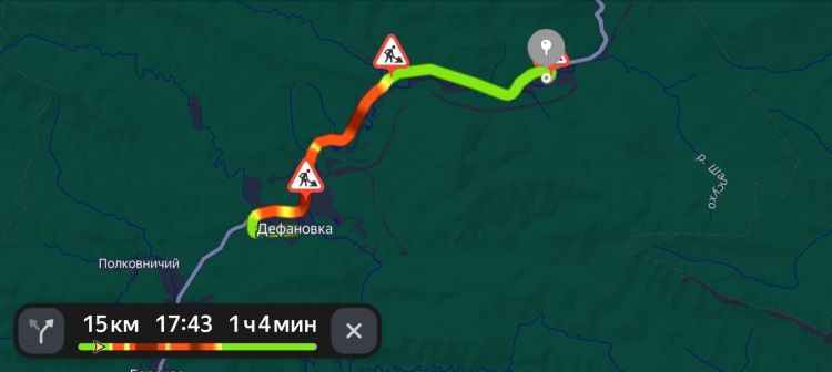 Мега-пробка более 15 километров на трассе с моря: авария и ремонт дорог