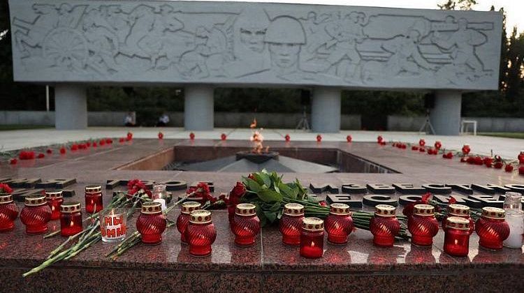 Мы помним — и потому победим! Нас убивали и грабили всей "просвещенной" Европой