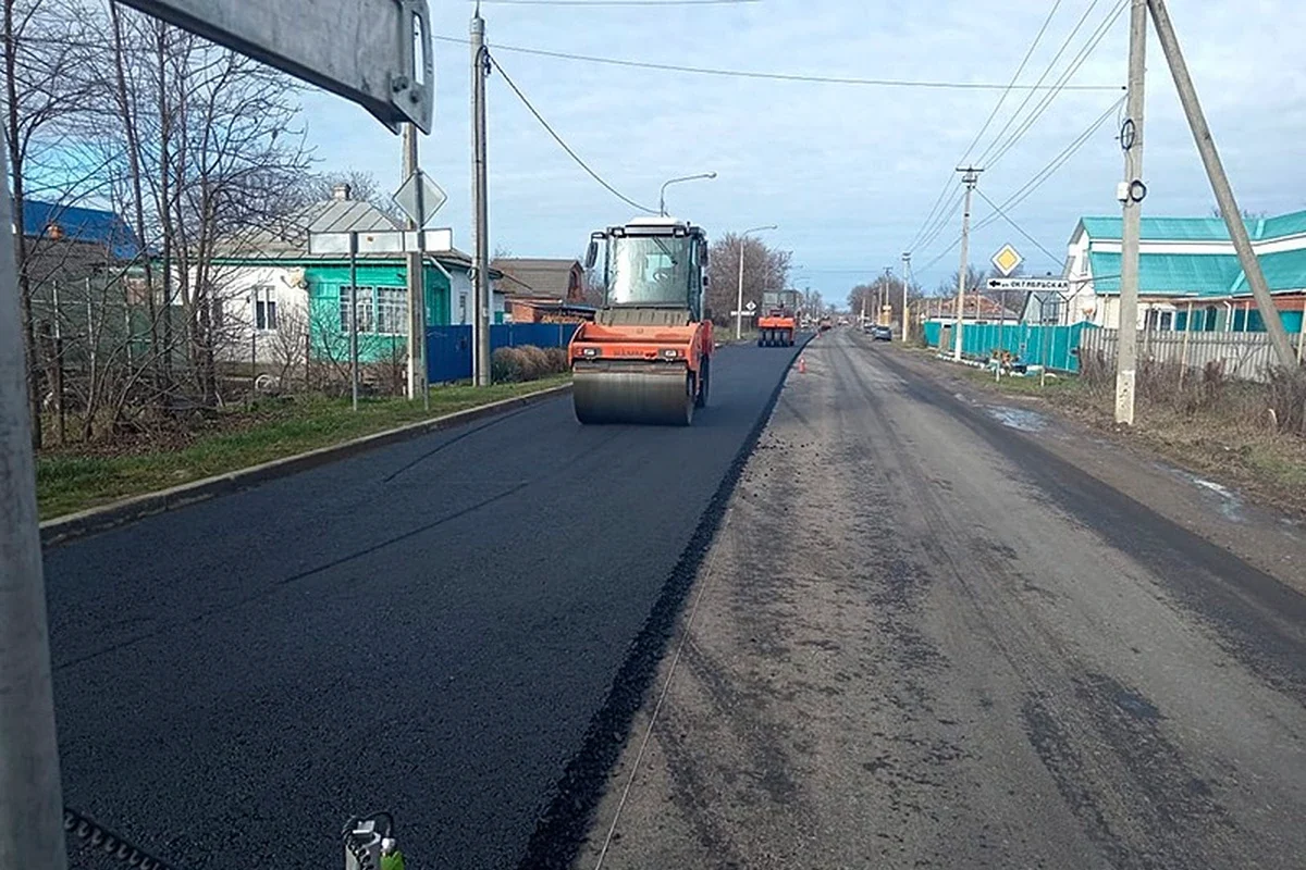 На Кубани завершают ключевой этап ремонта на ведущей к границе с КЧР дороге