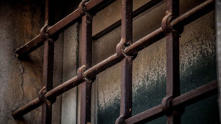 На Кубани - очередное дело по сутенерам и проституции: расцвет «салонов»?
