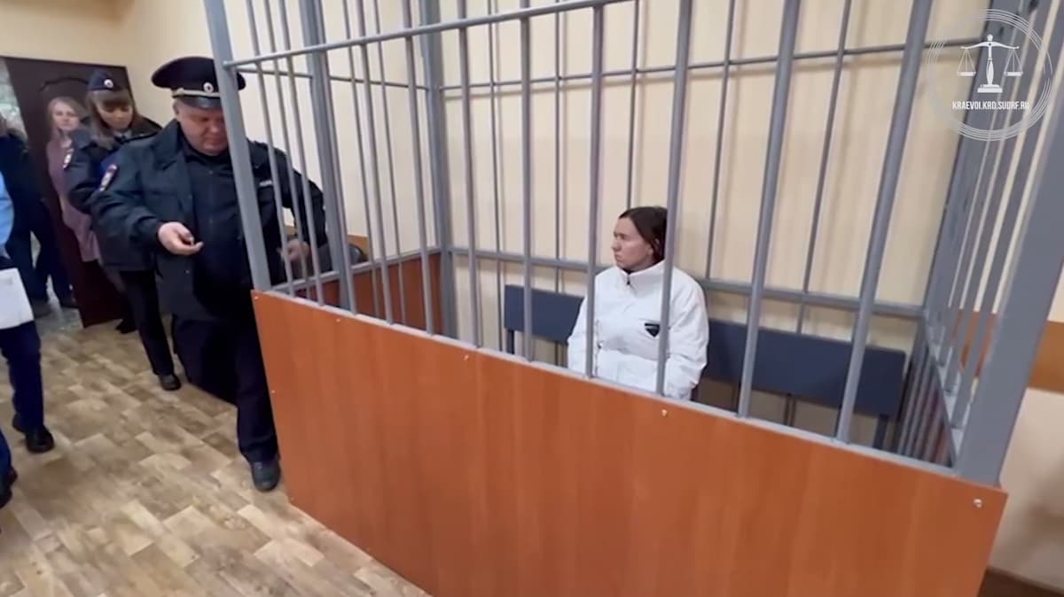 На Кубани суд оставил под стражей мать, пытавшуюся заколоть двухмесячного сына