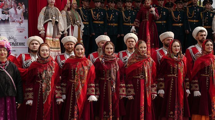 Народное сердце России: чем поразил Кубанский хор на открытии фестиваля "Добровидение"