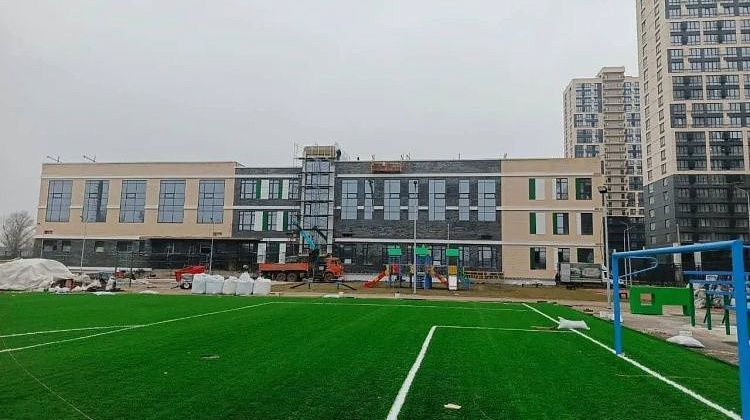 Новая школа с театром, спортзалом и хореографией: место в Краснодаре, где учиться интересно