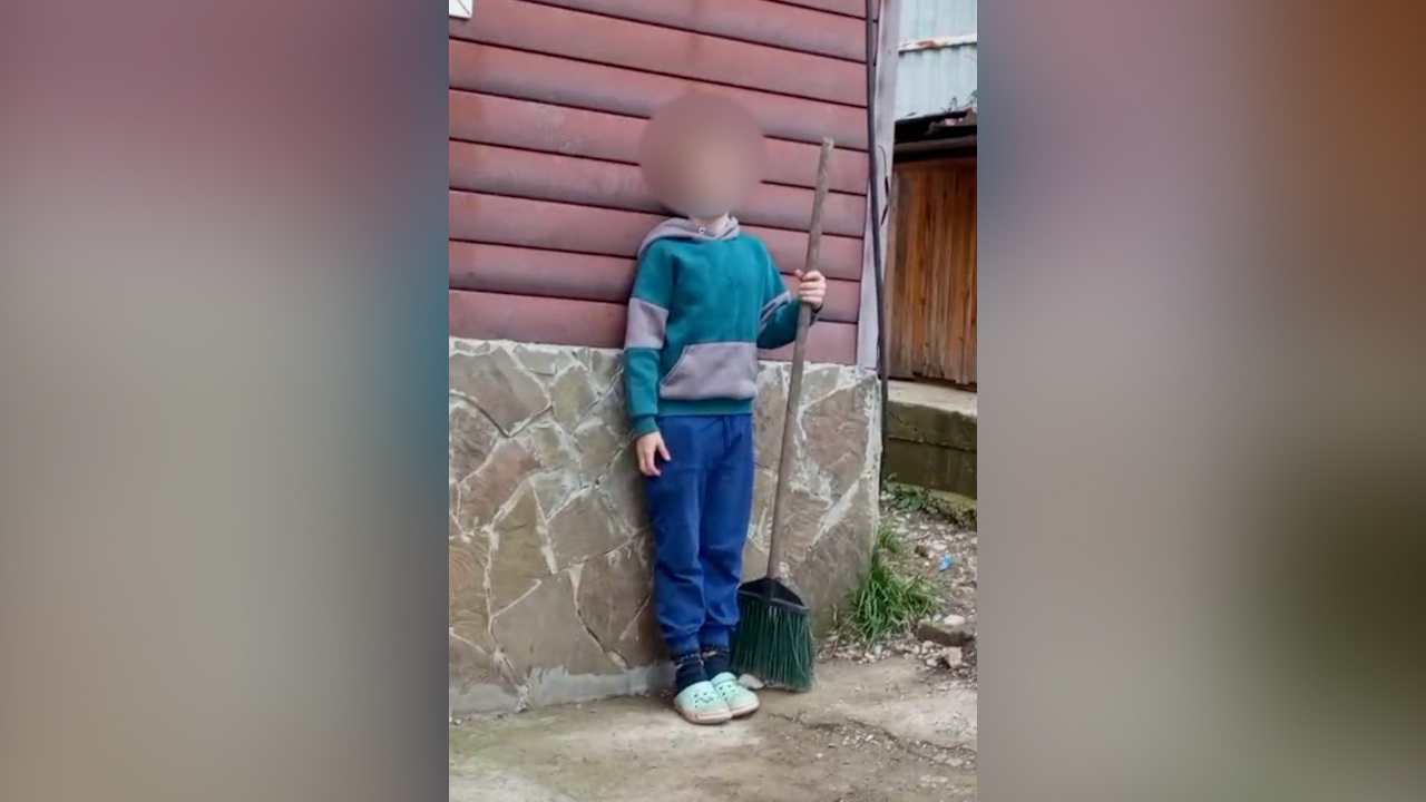 Отец изуродованного хаски мальчика из Сочи показал, как выглядел сын до трагедии