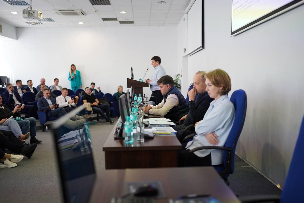 Оценку эффективности промышленной деятельности регионов обсудили в Геленджике