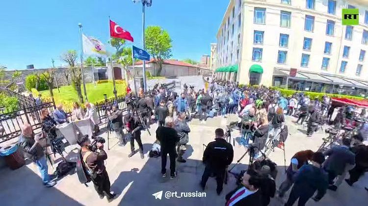 Переговоров не будет? Зеленский приехал за инструкциями: Эрдоган — связующее звено с Трампом?