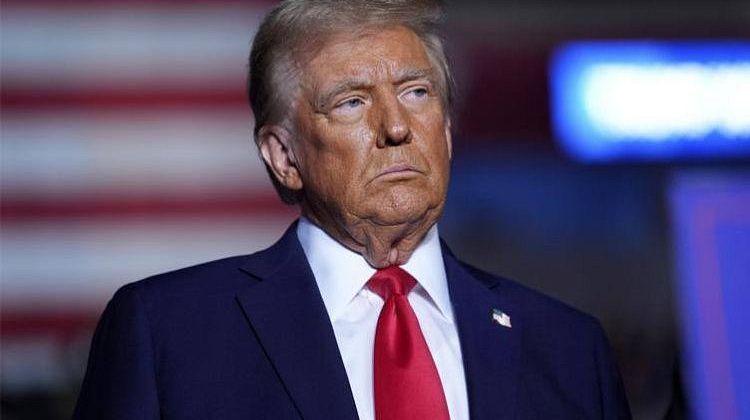 "Победа за 24 часа" отменяется! Трамп кое-что понял за сто дней и сейчас пытается сохранить лицо