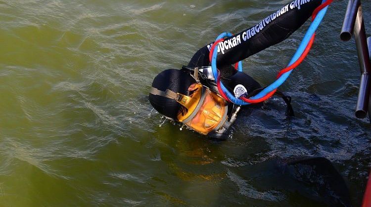 Подробности установки коффердамов в Черном море: только после сезона, в октябре…